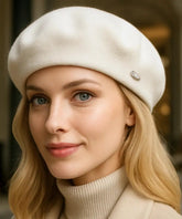 Comprar boina feminina francesa de lã branca sofisticado e modelagem europeia clássica para looks de inverno com elegância em promoção ZARA
